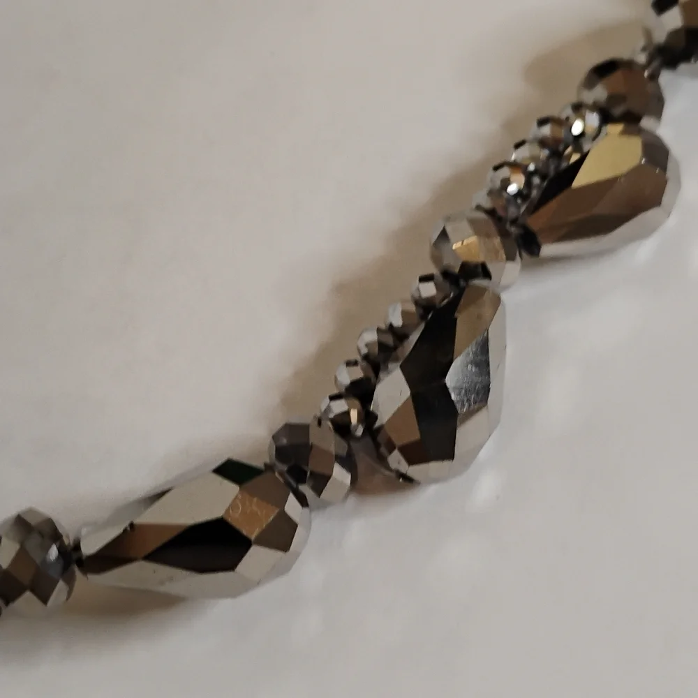 Vintage Smokey Mirrored Twisted‎ Bead Necklace